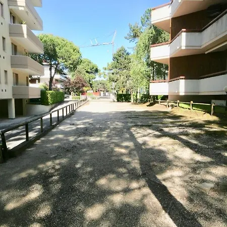 Ba -Gambero Apartment Lignano Sabbiadoro Exterior photo